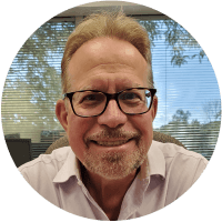 — James Marek，<br /> 高級(jí)總監(jiān) - 工程